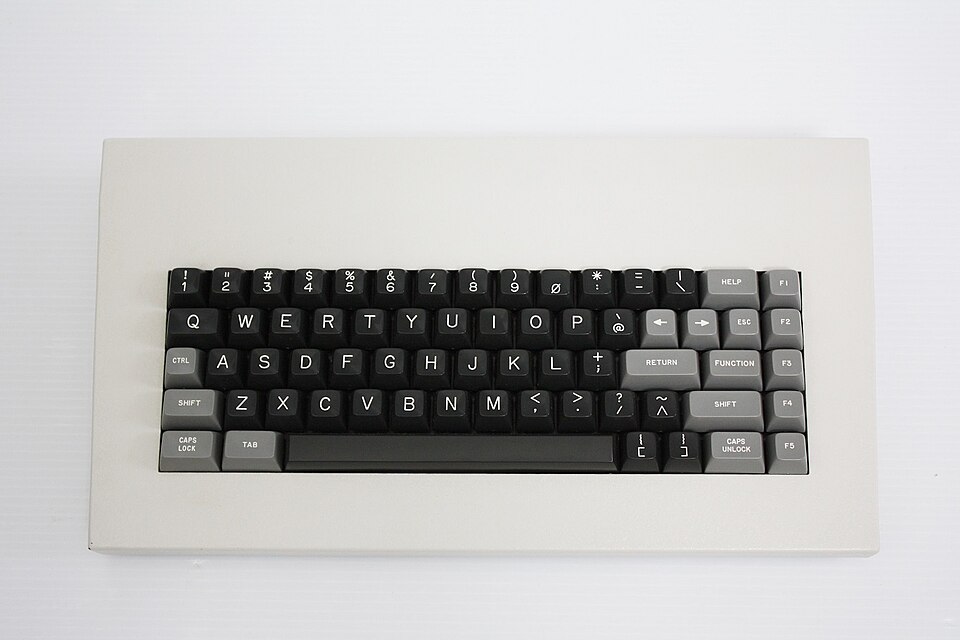 ROG Azoth Extreme