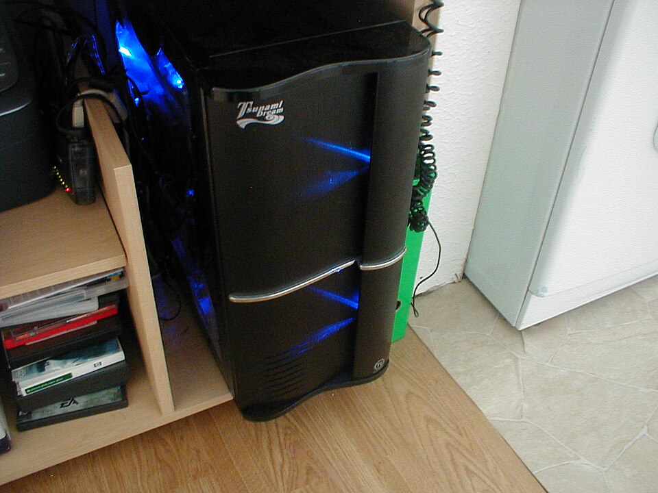 FullTower